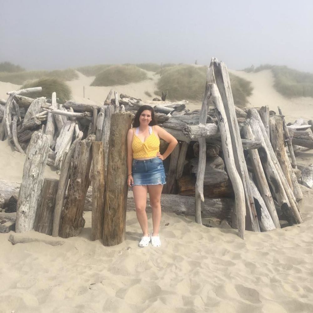 Meet your Posher, Riah